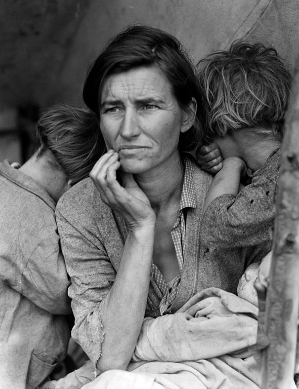 By Dorothea Lange, Farm Security Administration / Office of War Information / Office of Emergency Management / Resettlement Administration [Public domain], via Wikimedia Commons
